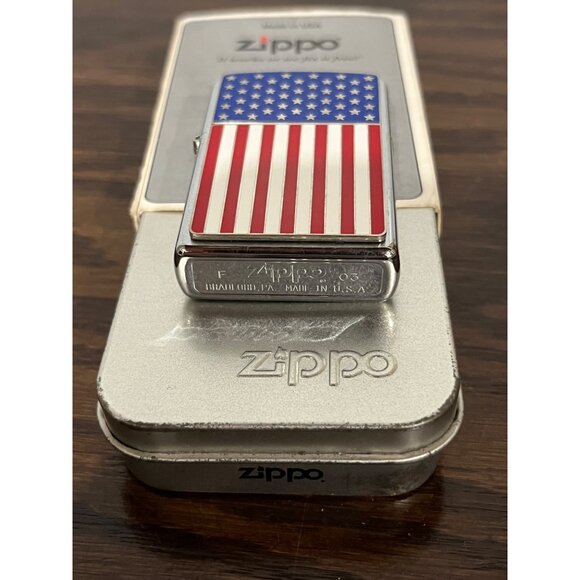 Zippo USA Patriotic Flag Windproof Lighter w/ Gift Box, Monogramed - Picture 4 of 5